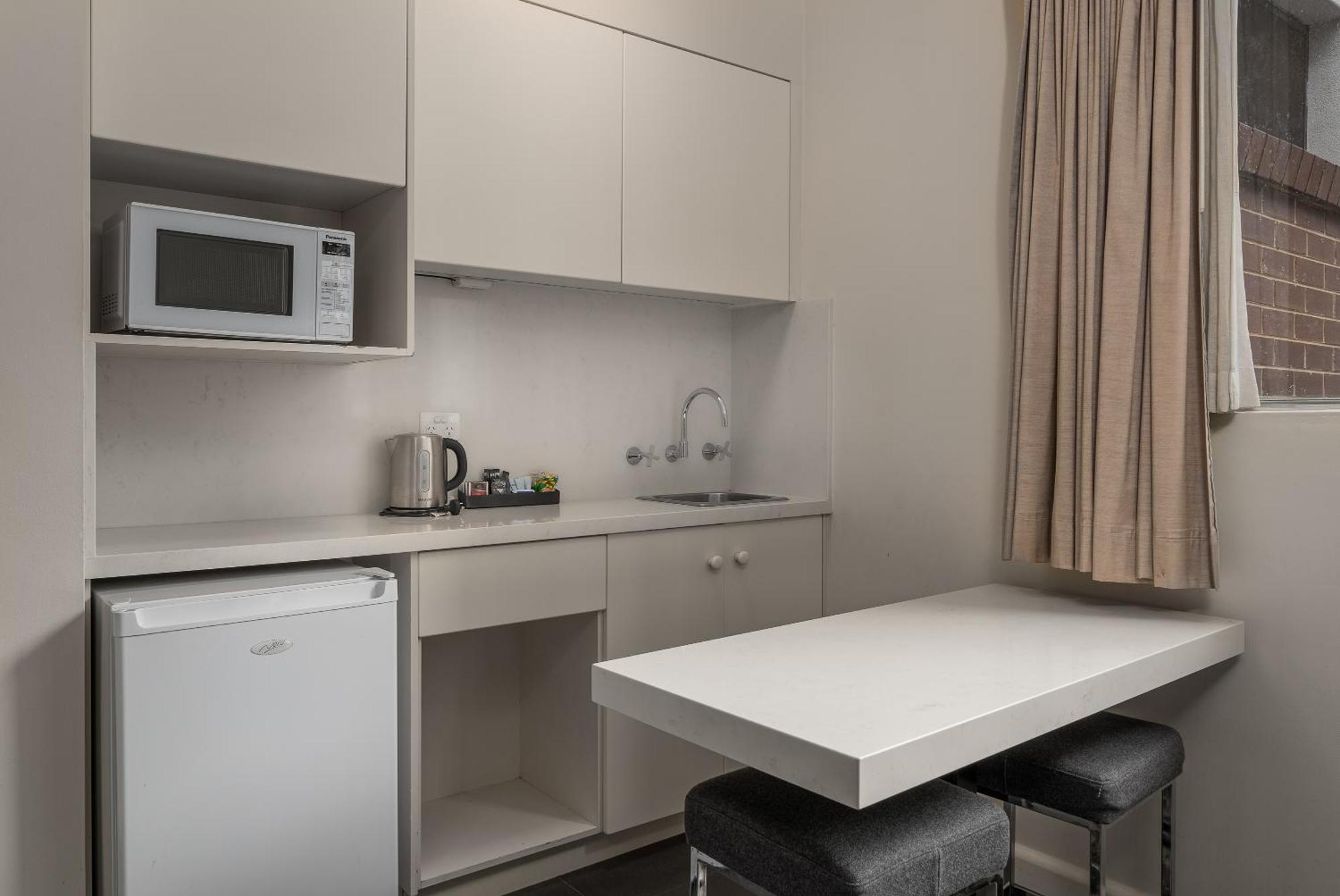 City Limits Hotel Apartments Мельбурн Экстерьер фото