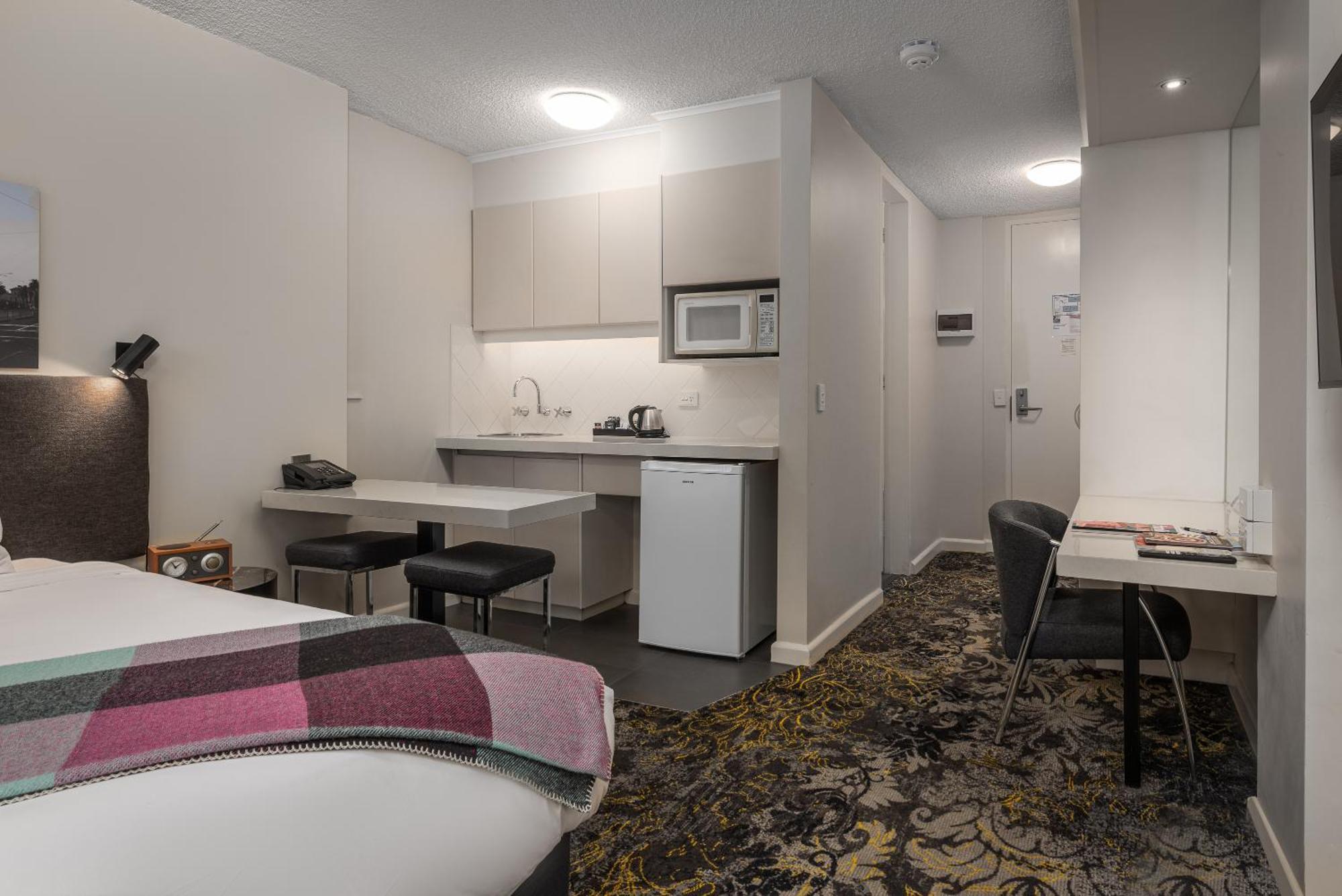 City Limits Hotel Apartments Мельбурн Экстерьер фото